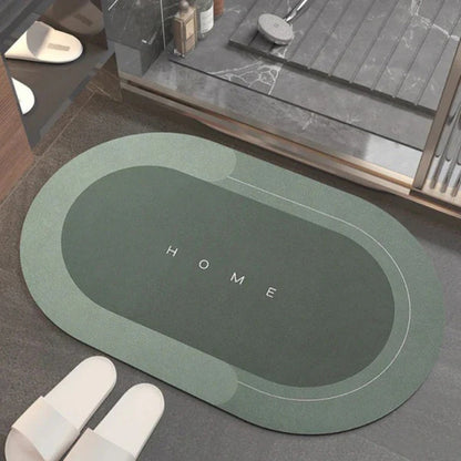 Groene ovale badmat bij een douche