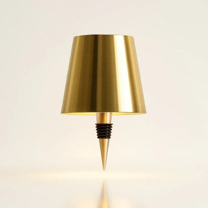 Goudkleurige fleslamp met kap en insteekpunt