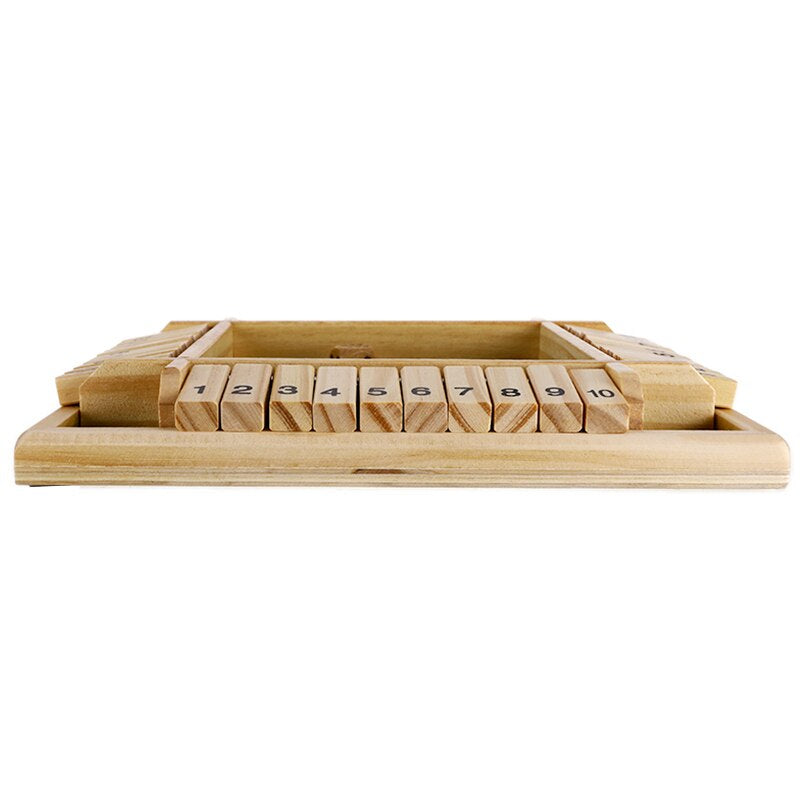 Zijaanzicht van het houten rekenspelbord met cijferklepjes