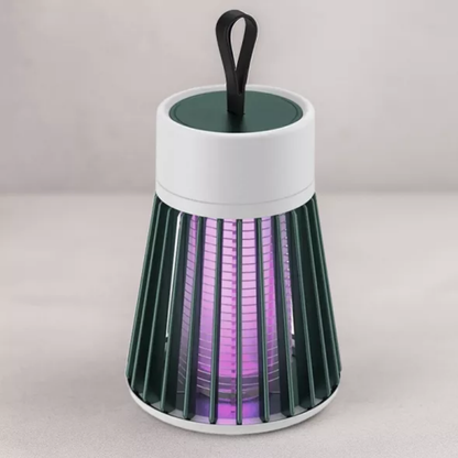 Donkergroene muggenlamp met paarse verlichting en draaglus