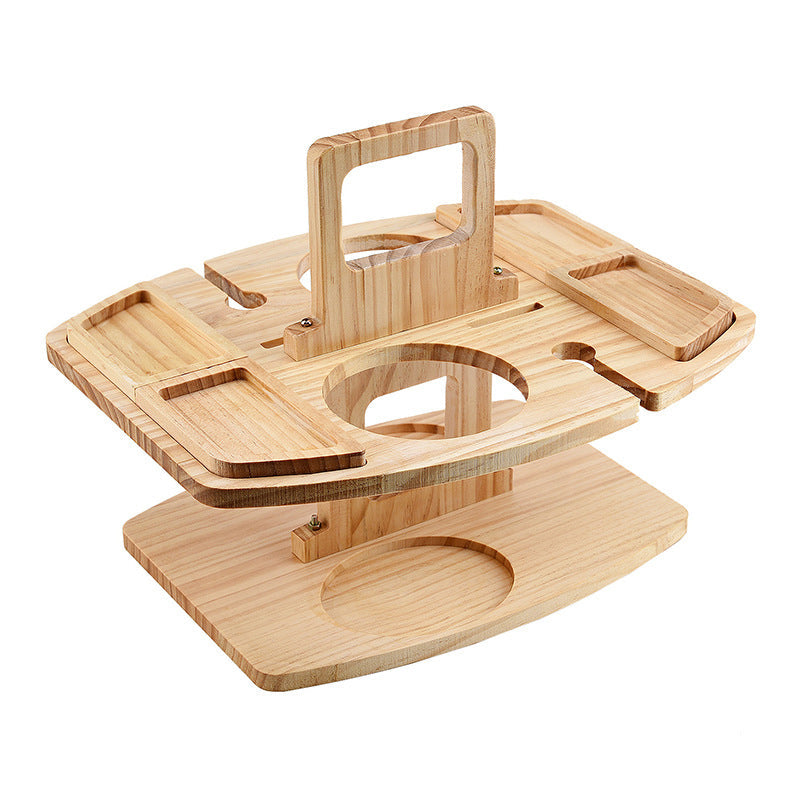 Lege houten picknicktafel met handgreep en uitsparingen