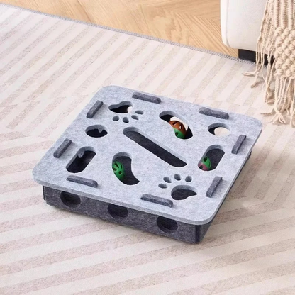 Grijze vierkante kattenspeelbox van vilt