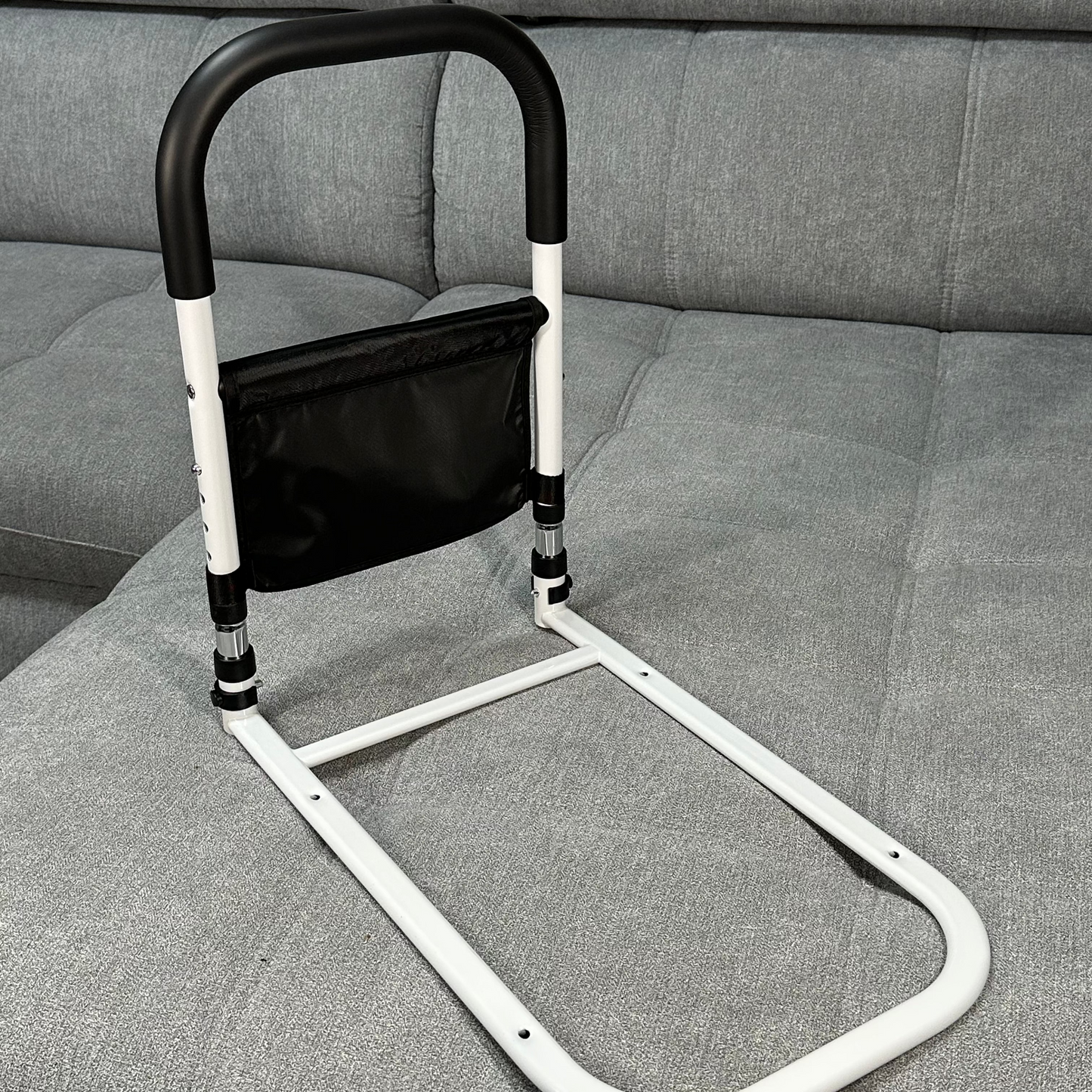 BedSafe™ | Betrouwbare Steun, Altijd Binnen Handbereik.