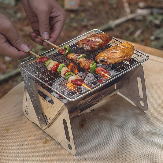 SummerGrill Mini™ | Compacte bbq die je overal mee naartoe kunt nemen!